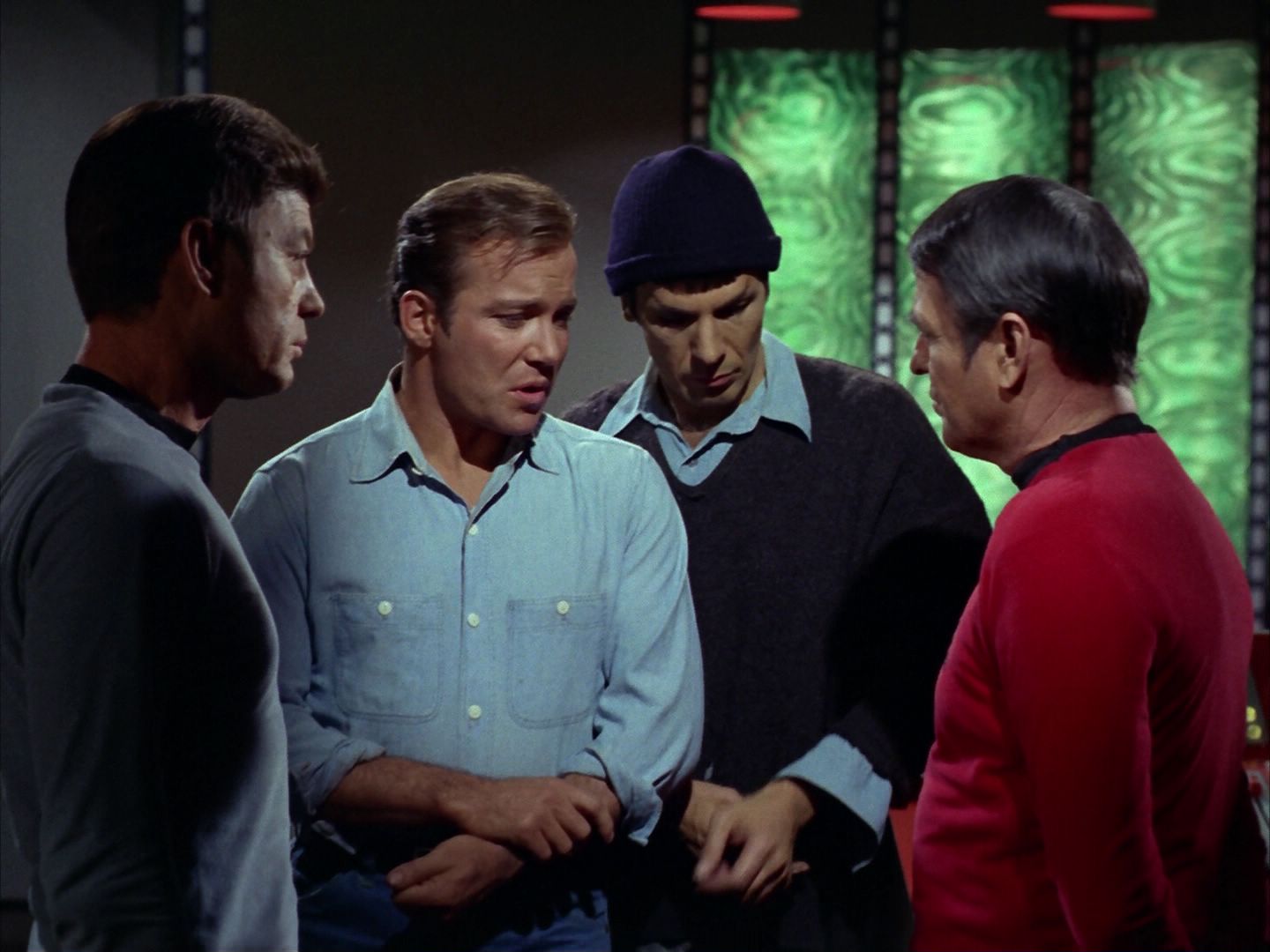 ariane179254_StarTrek_2x21_PatternsOfForce_0276.jpg