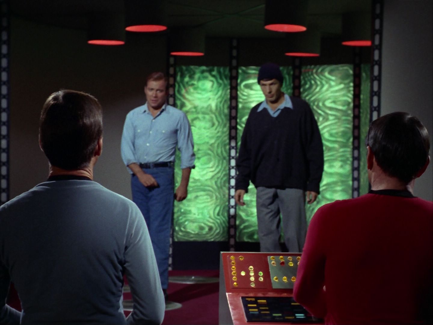 ariane179254_StarTrek_2x21_PatternsOfForce_0295.jpg