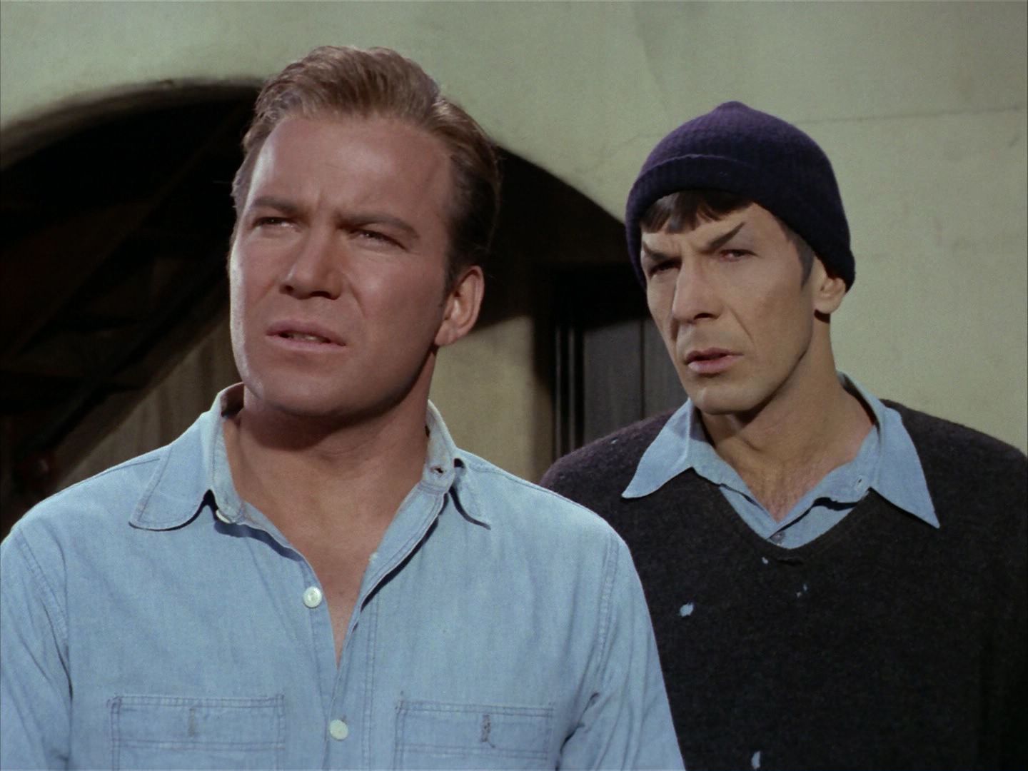 ariane179254_StarTrek_2x21_PatternsOfForce_0408.jpg