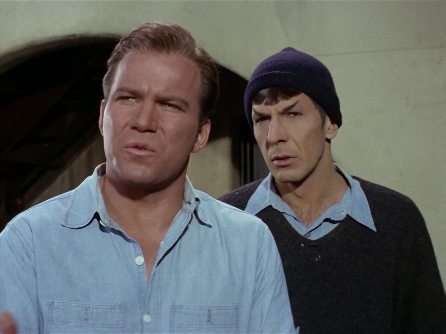 ariane179254_StarTrek_2x21_PatternsOfForce_0410.jpg