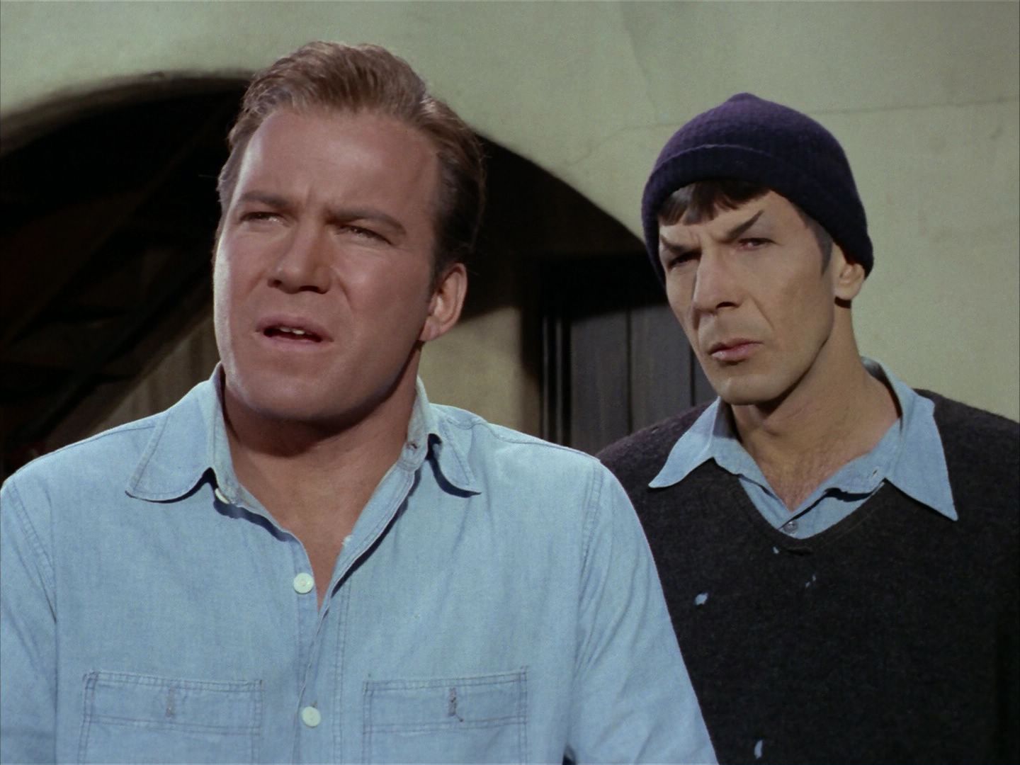 ariane179254_StarTrek_2x21_PatternsOfForce_0414.jpg