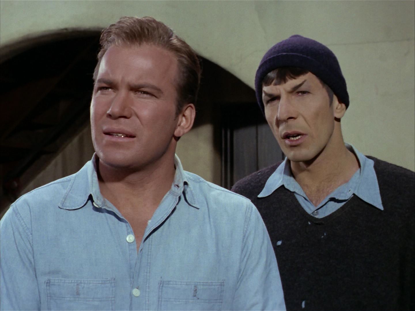 ariane179254_StarTrek_2x21_PatternsOfForce_0418.jpg