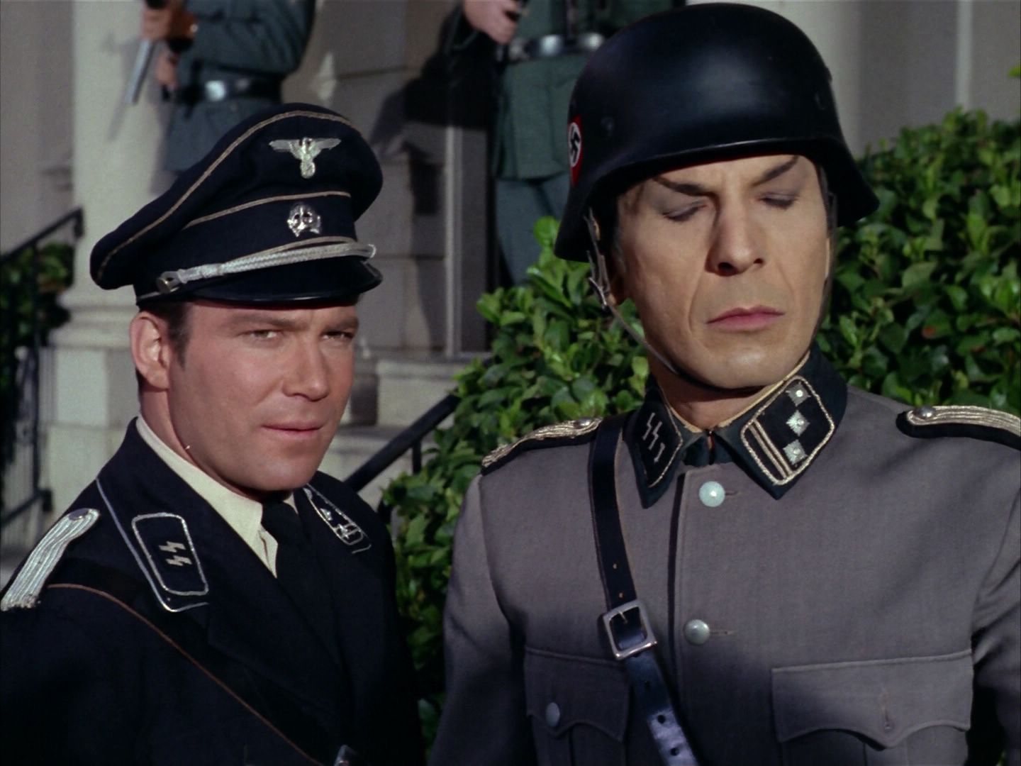 ariane179254_StarTrek_2x21_PatternsOfForce_0602.jpg
