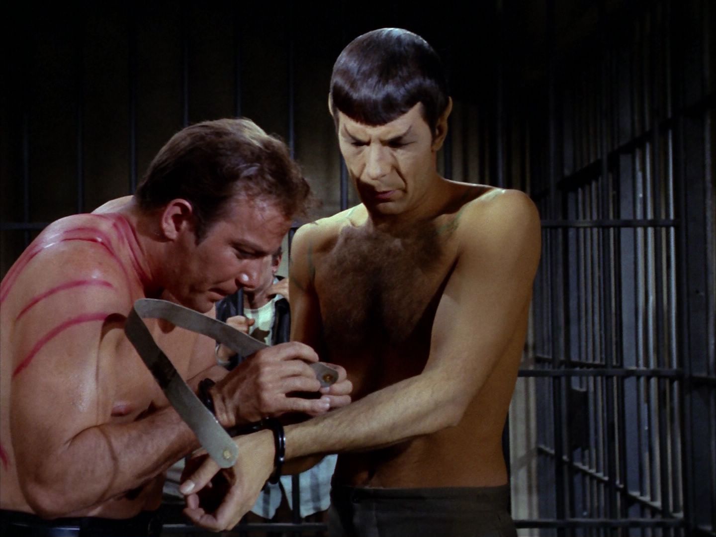 ariane179254_StarTrek_2x21_PatternsOfForce_1066.jpg