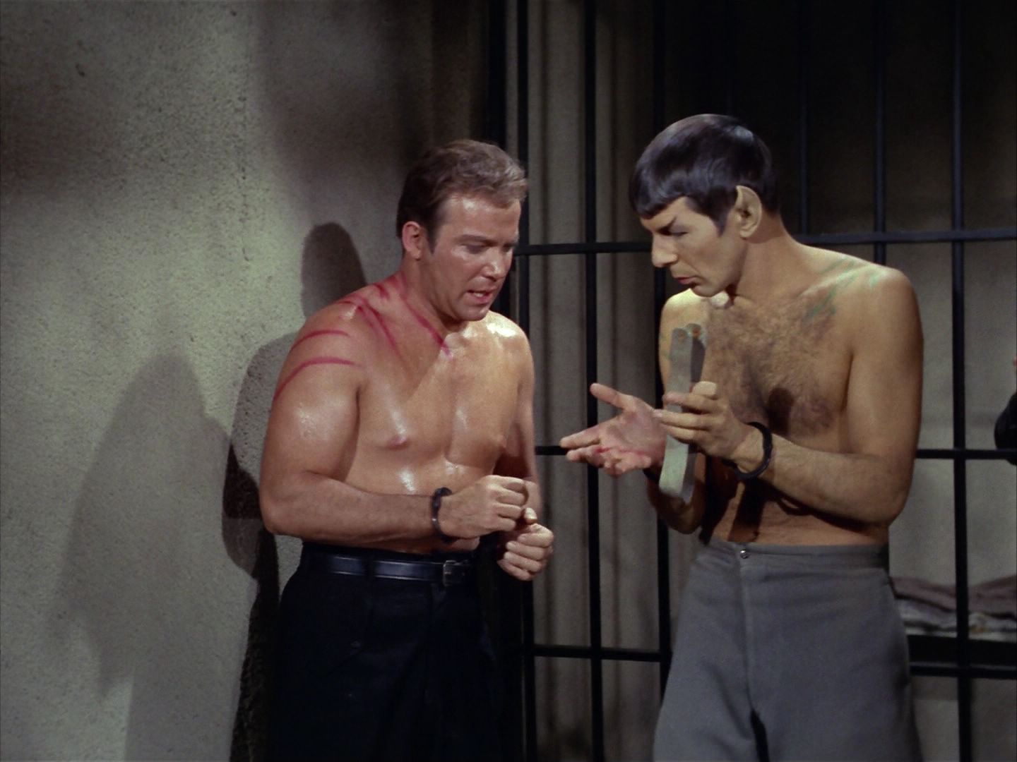 ariane179254_StarTrek_2x21_PatternsOfForce_1107.jpg