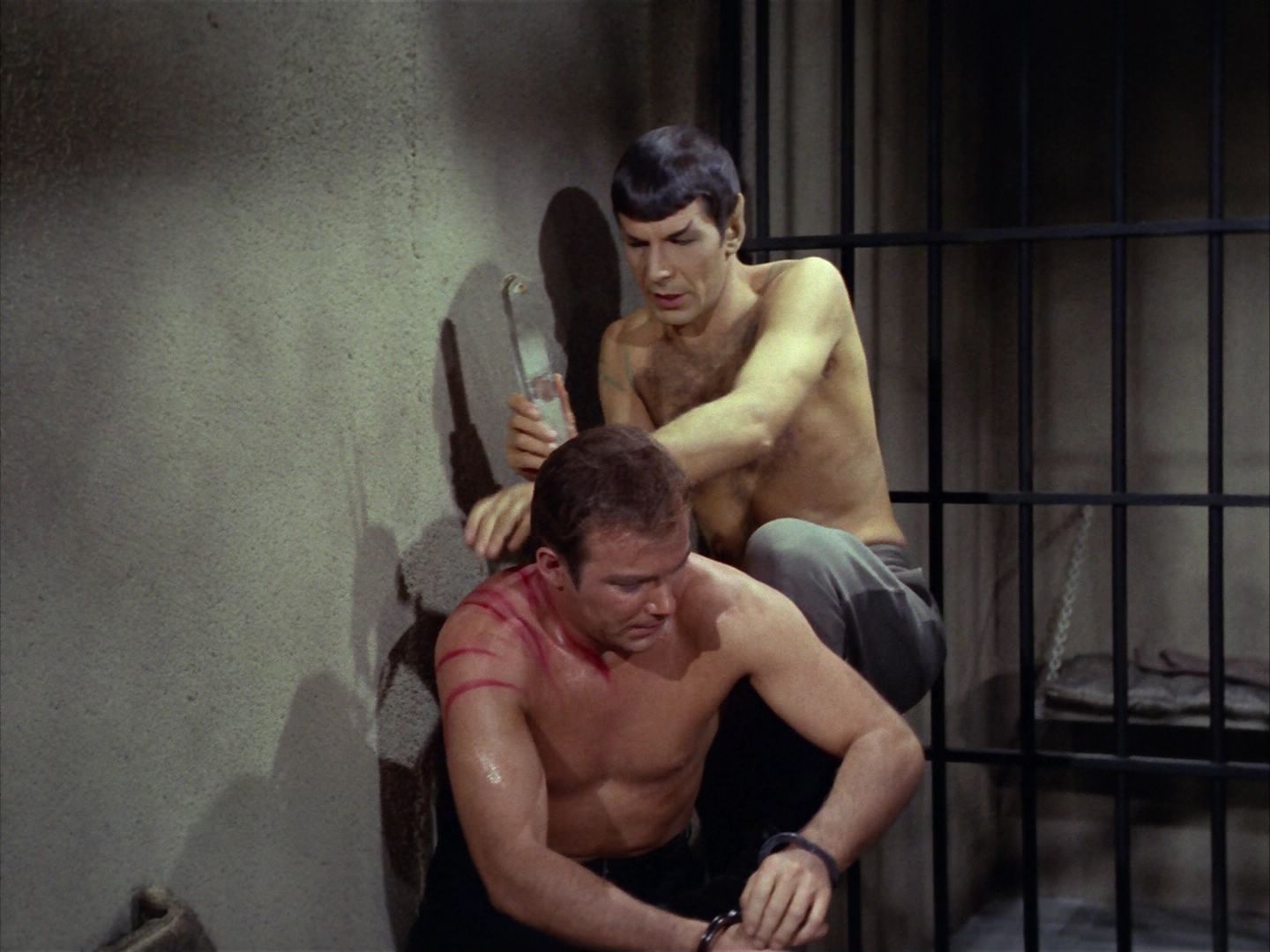 ariane179254_StarTrek_2x21_PatternsOfForce_1121.jpg