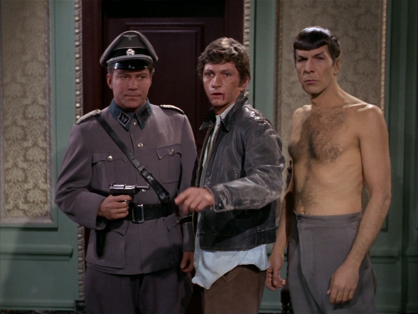 ariane179254_StarTrek_2x21_PatternsOfForce_1257.jpg