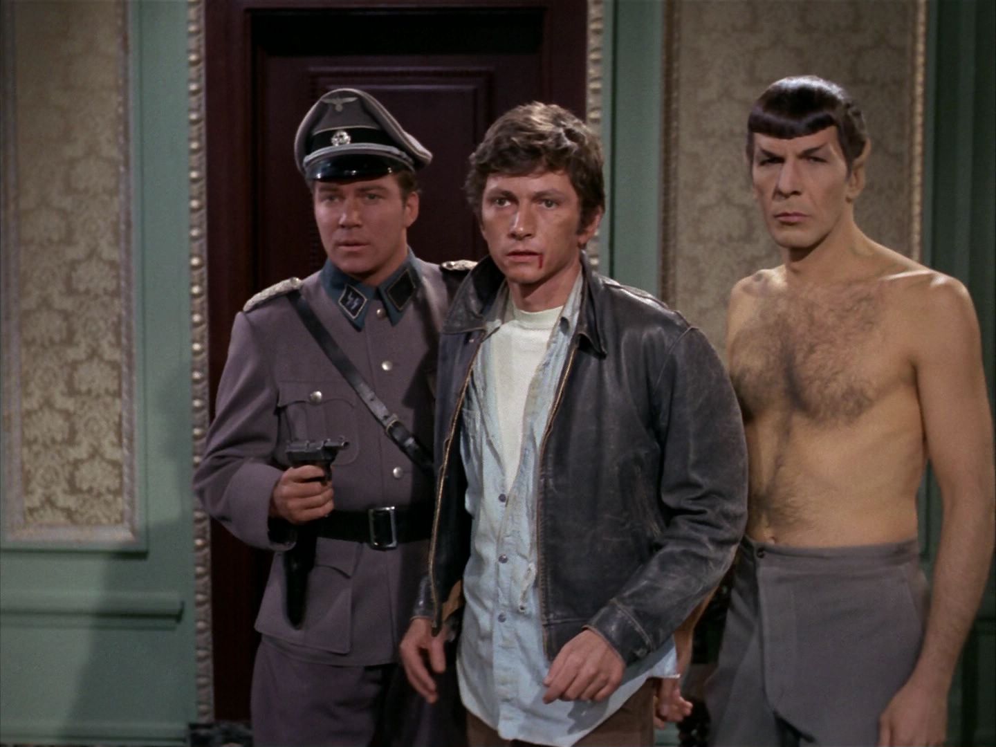 ariane179254_StarTrek_2x21_PatternsOfForce_1259.jpg