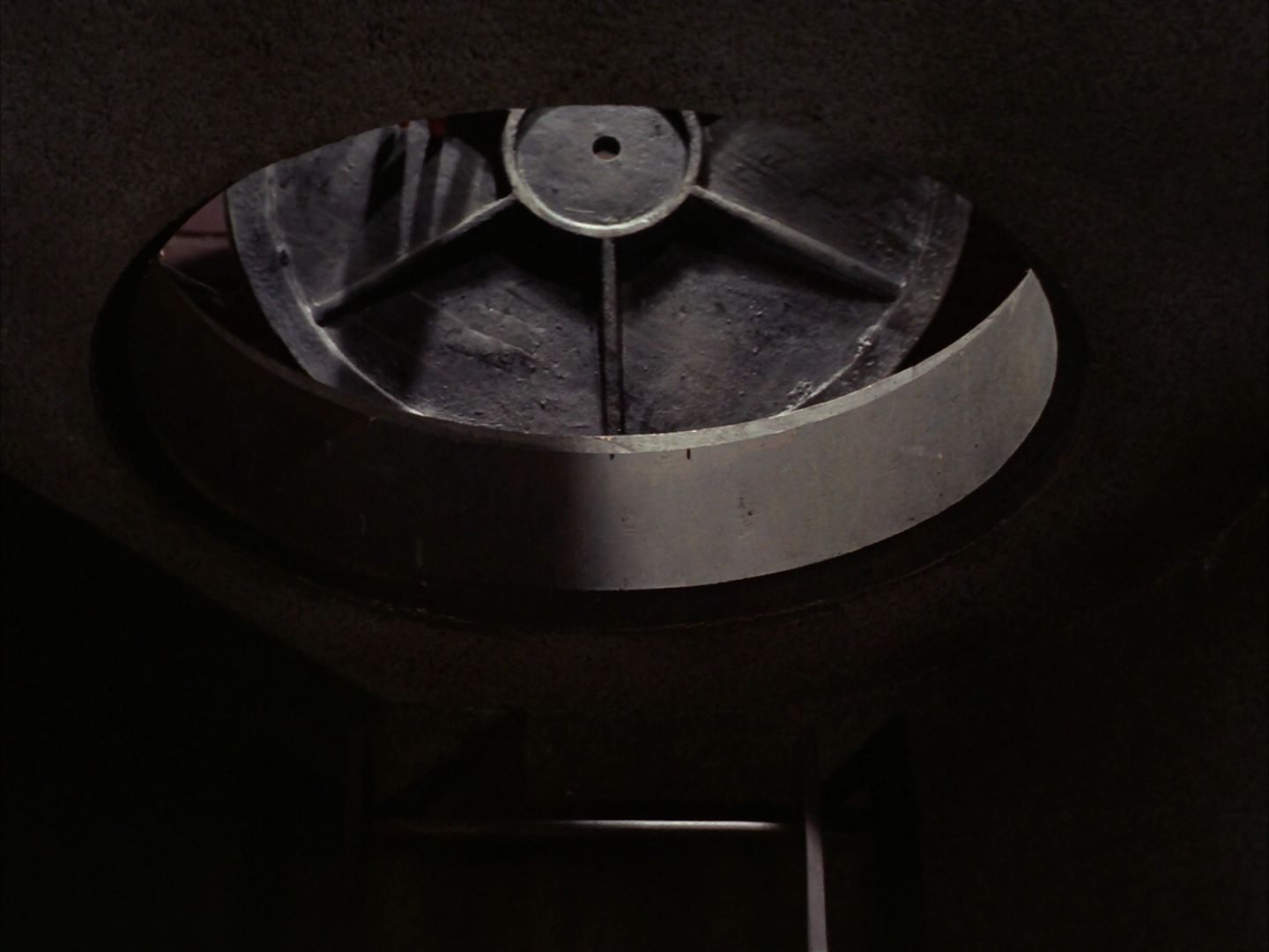 ariane179254_StarTrek_2x21_PatternsOfForce_1409.jpg