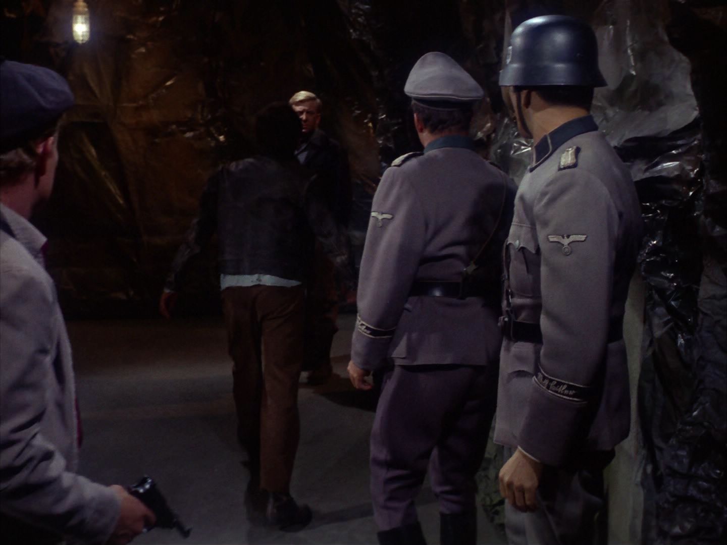 ariane179254_StarTrek_2x21_PatternsOfForce_1449.jpg