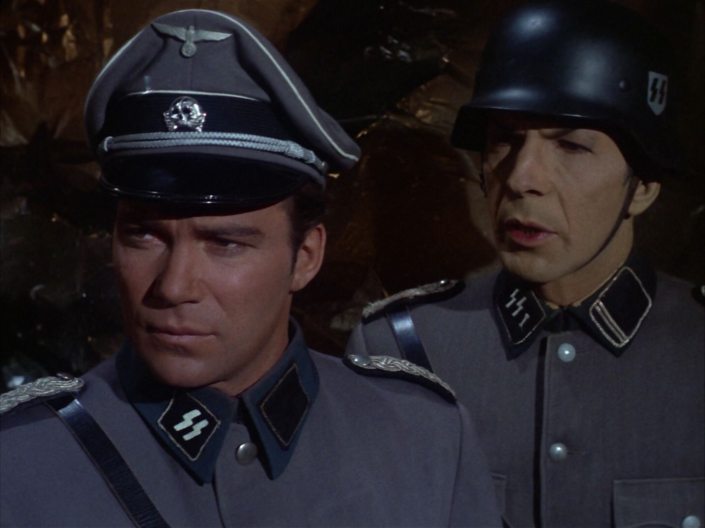 ariane179254_StarTrek_2x21_PatternsOfForce_1556.jpg