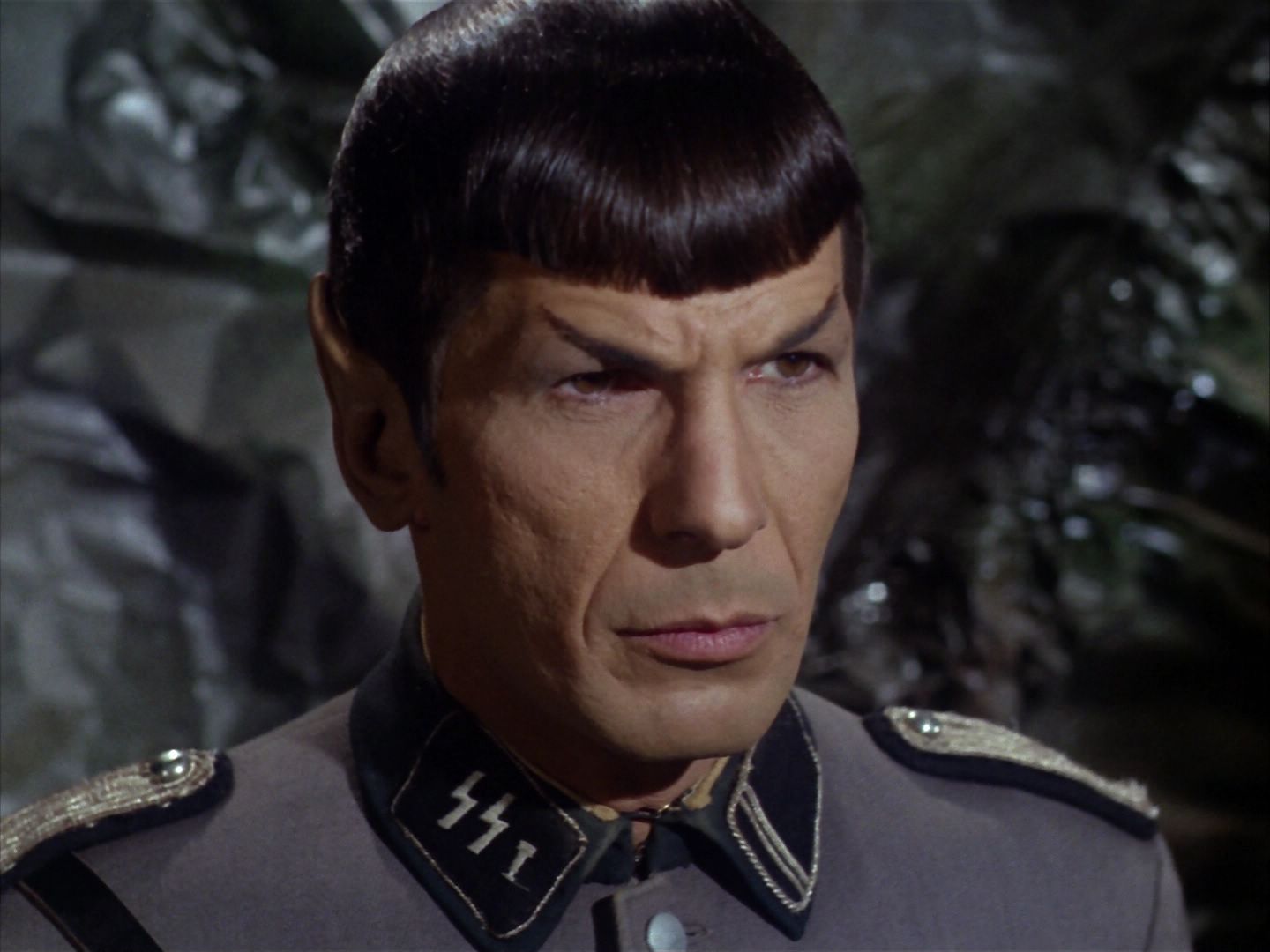 ariane179254_StarTrek_2x21_PatternsOfForce_1675.jpg
