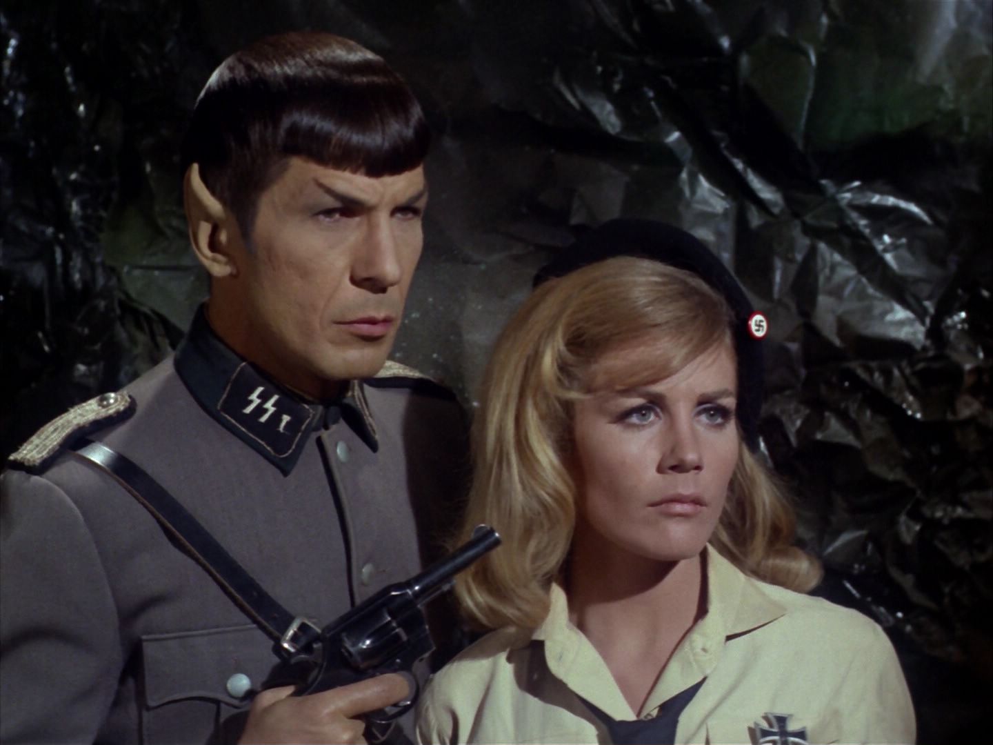 ariane179254_StarTrek_2x21_PatternsOfForce_1693.jpg