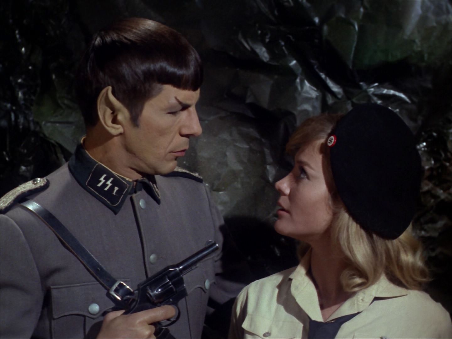 ariane179254_StarTrek_2x21_PatternsOfForce_1704.jpg