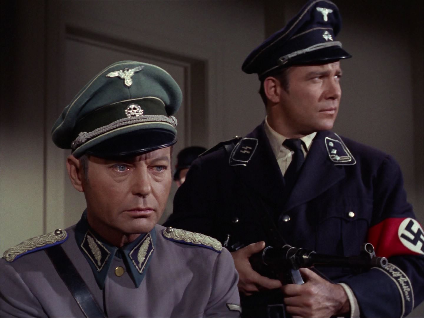 ariane179254_StarTrek_2x21_PatternsOfForce_2475.jpg