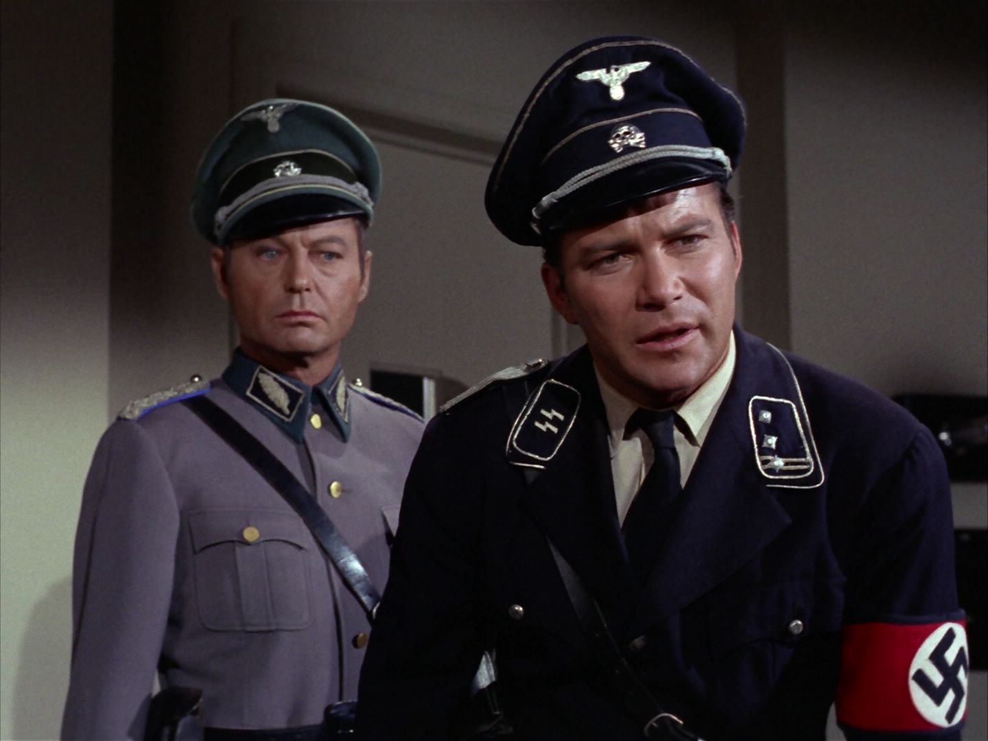 ariane179254_StarTrek_2x21_PatternsOfForce_2600.jpg