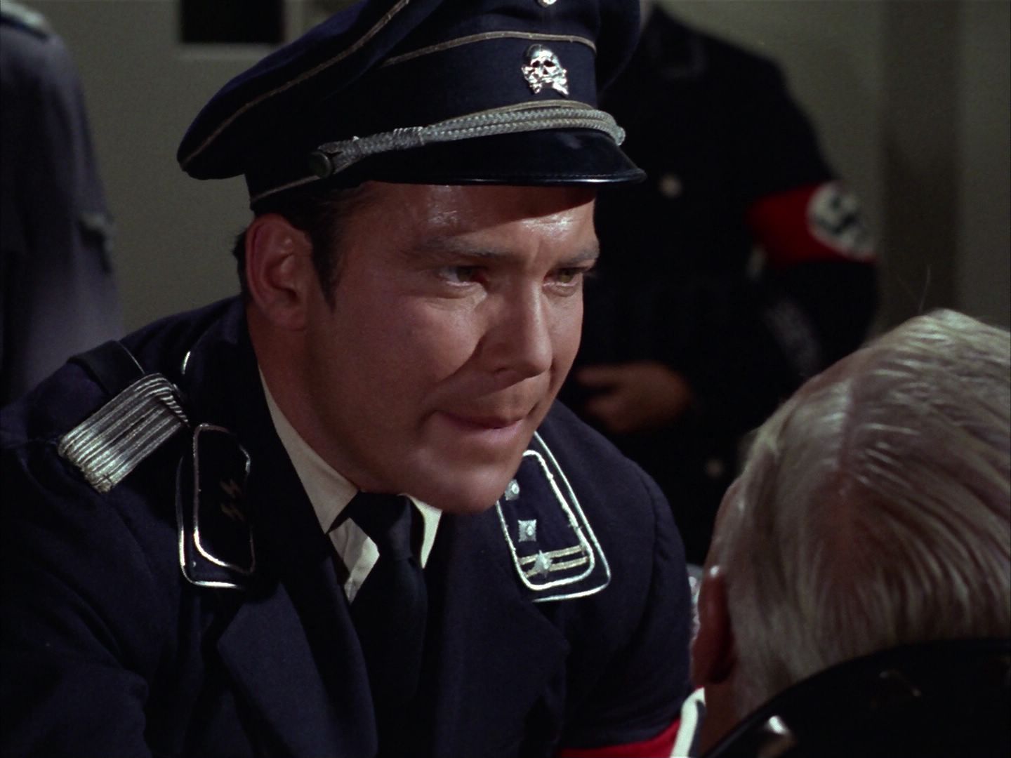 ariane179254_StarTrek_2x21_PatternsOfForce_2706.jpg