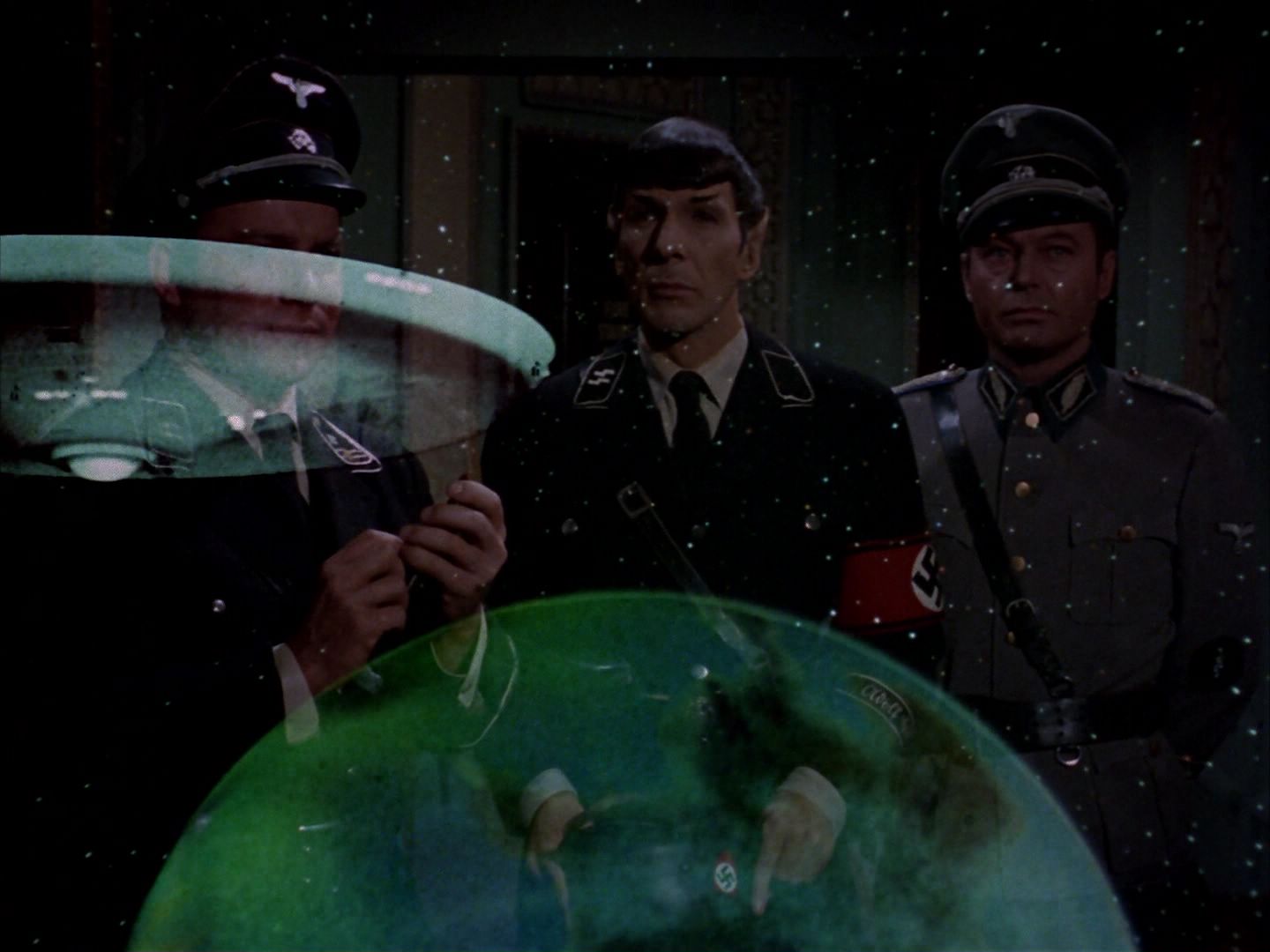 ariane179254_StarTrek_2x21_PatternsOfForce_3145.jpg