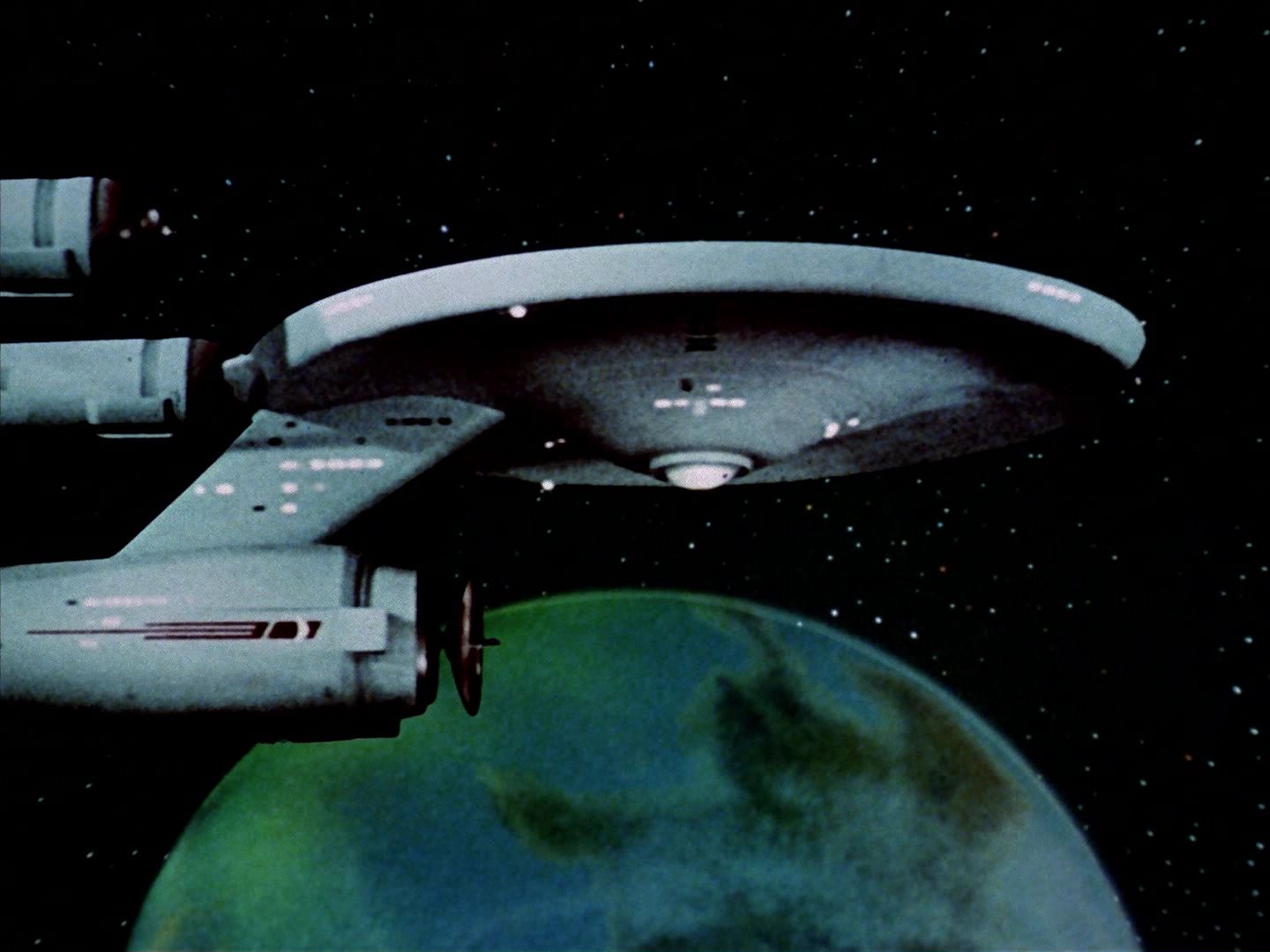 ariane179254_StarTrek_2x21_PatternsOfForce_3147.jpg