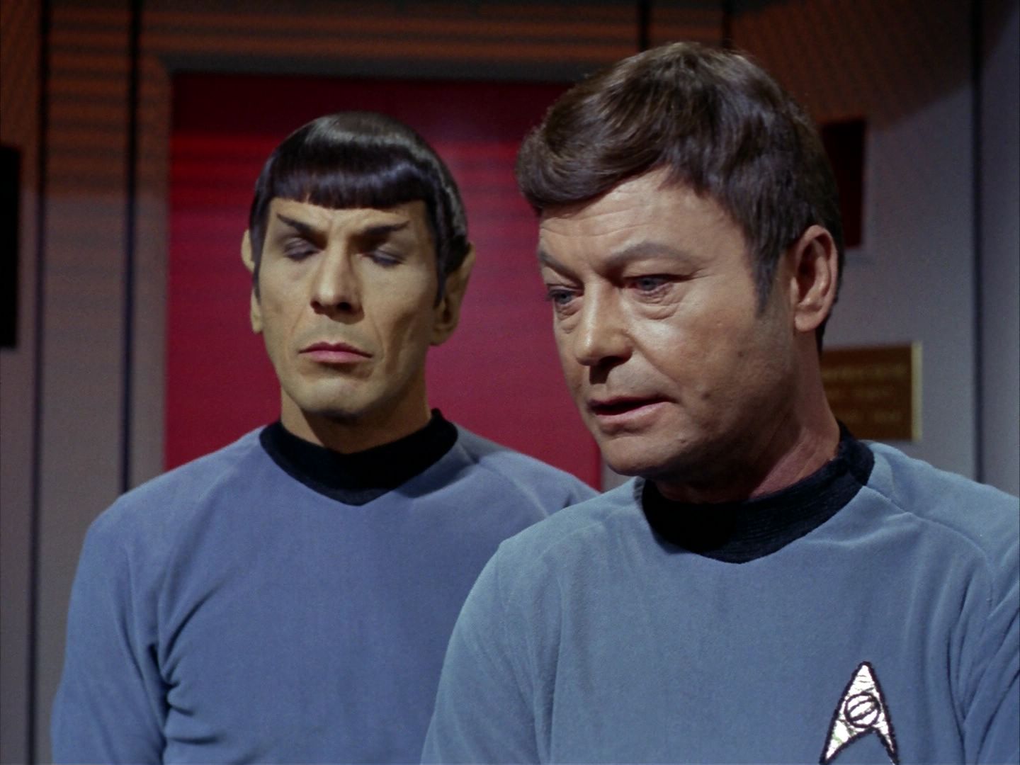 ariane179254_StarTrek_2x21_PatternsOfForce_3186.jpg