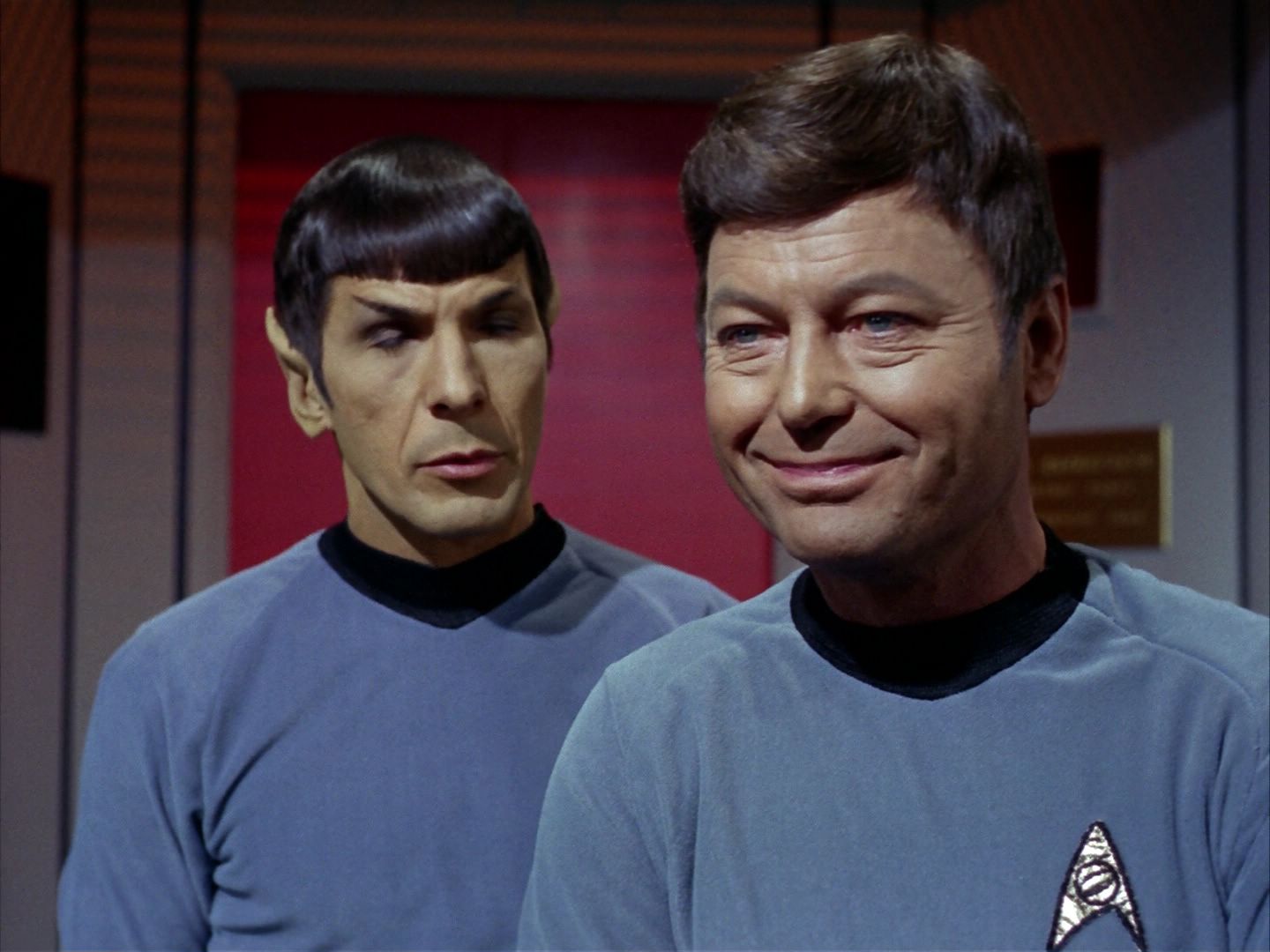 ariane179254_StarTrek_2x21_PatternsOfForce_3193.jpg