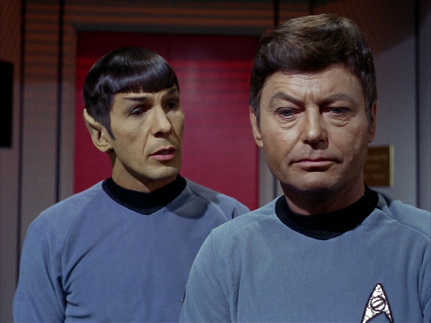 ariane179254_StarTrek_2x21_PatternsOfForce_3197.jpg