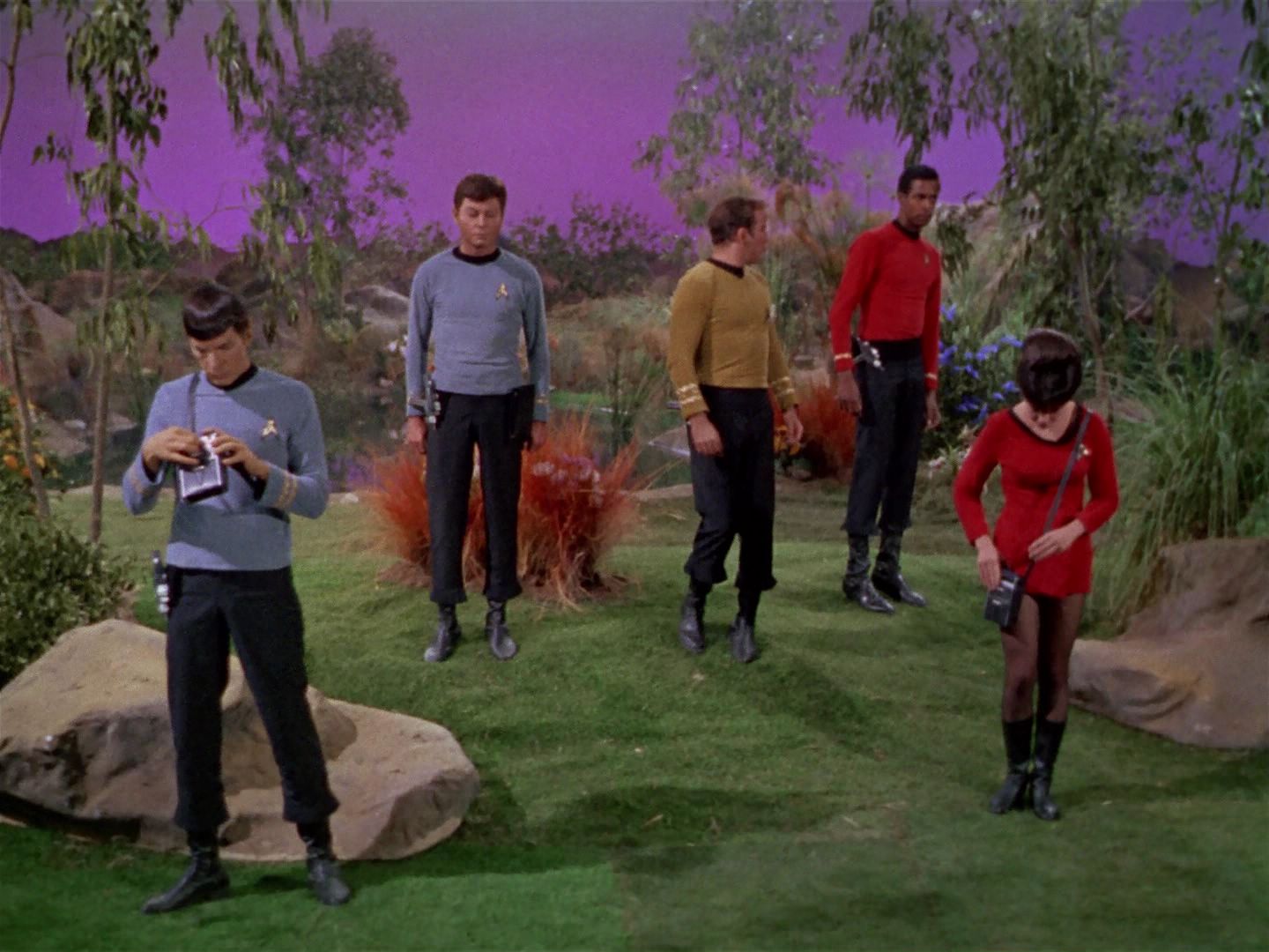 ariane179254_StarTrek_2x22_ByAnyOtherName_0016.jpg
