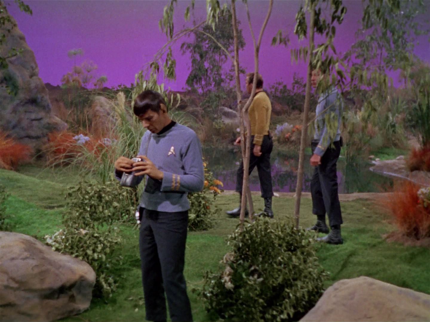 ariane179254_StarTrek_2x22_ByAnyOtherName_0025.jpg