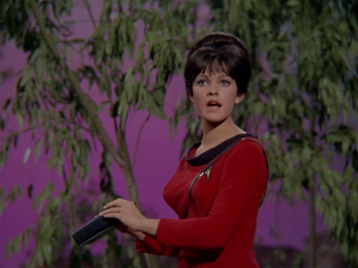 ariane179254_StarTrek_2x22_ByAnyOtherName_0047.jpg