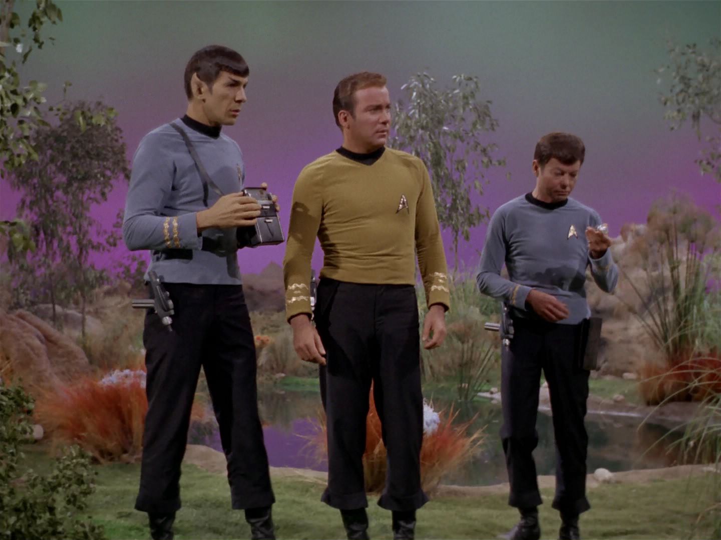 ariane179254_StarTrek_2x22_ByAnyOtherName_0052.jpg