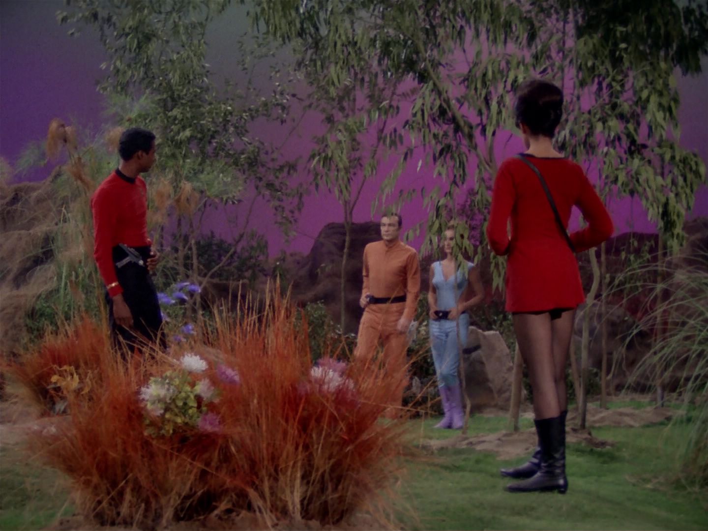 ariane179254_StarTrek_2x22_ByAnyOtherName_0057.jpg