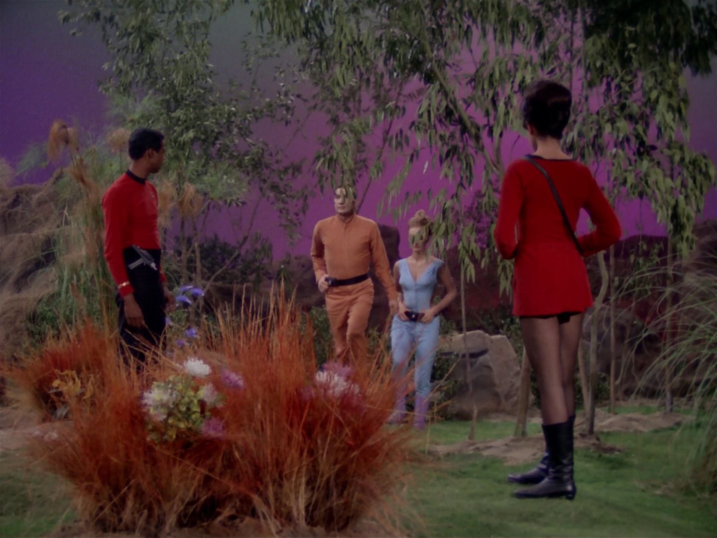 ariane179254_StarTrek_2x22_ByAnyOtherName_0058.jpg