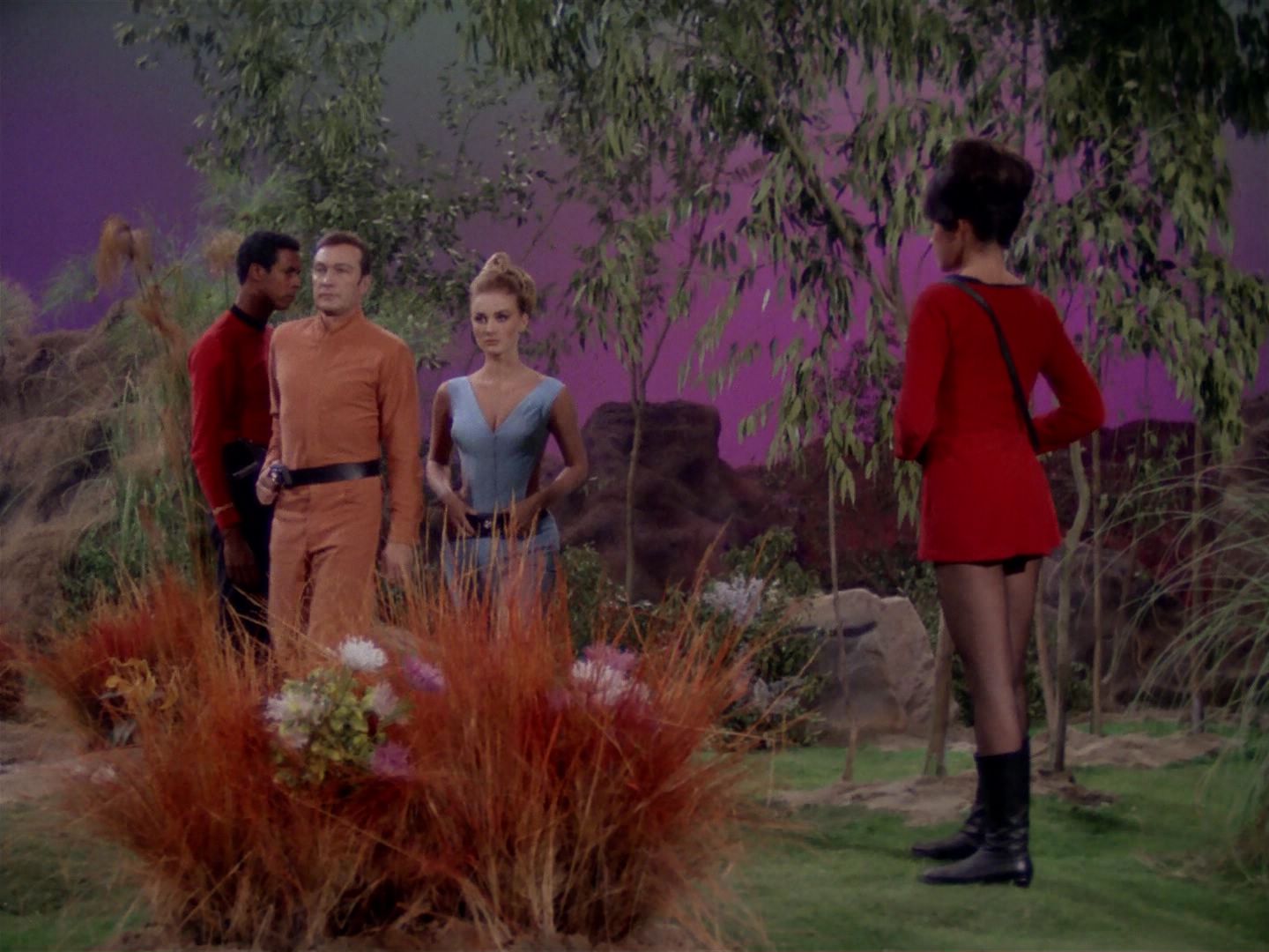 ariane179254_StarTrek_2x22_ByAnyOtherName_0062.jpg