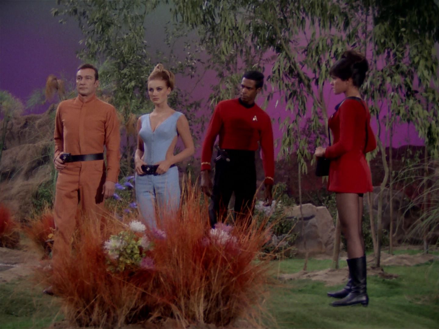 ariane179254_StarTrek_2x22_ByAnyOtherName_0067.jpg