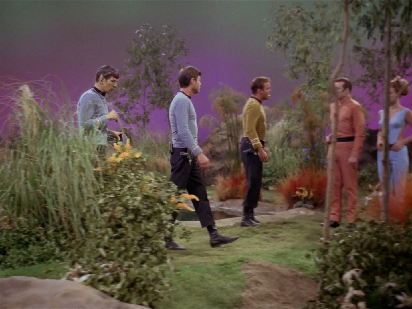 ariane179254_StarTrek_2x22_ByAnyOtherName_0080.jpg