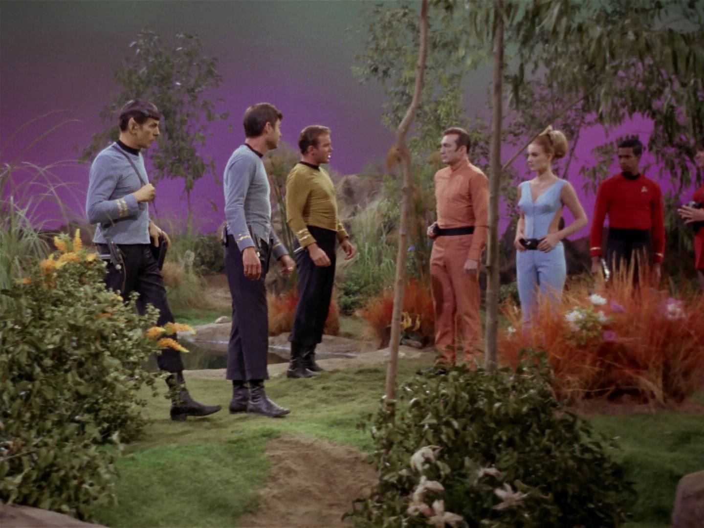 ariane179254_StarTrek_2x22_ByAnyOtherName_0081.jpg