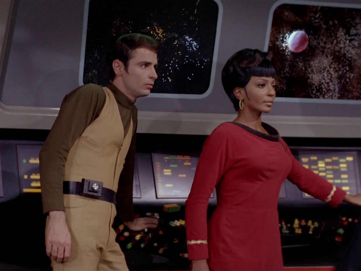 ariane179254_StarTrek_2x22_ByAnyOtherName_0370.jpg