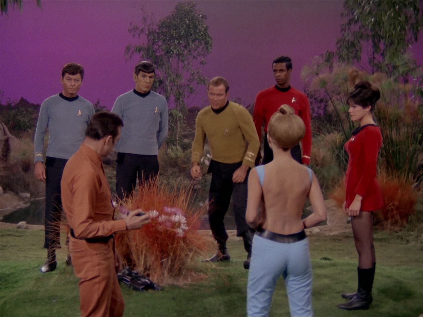 ariane179254_StarTrek_2x22_ByAnyOtherName_0379.jpg