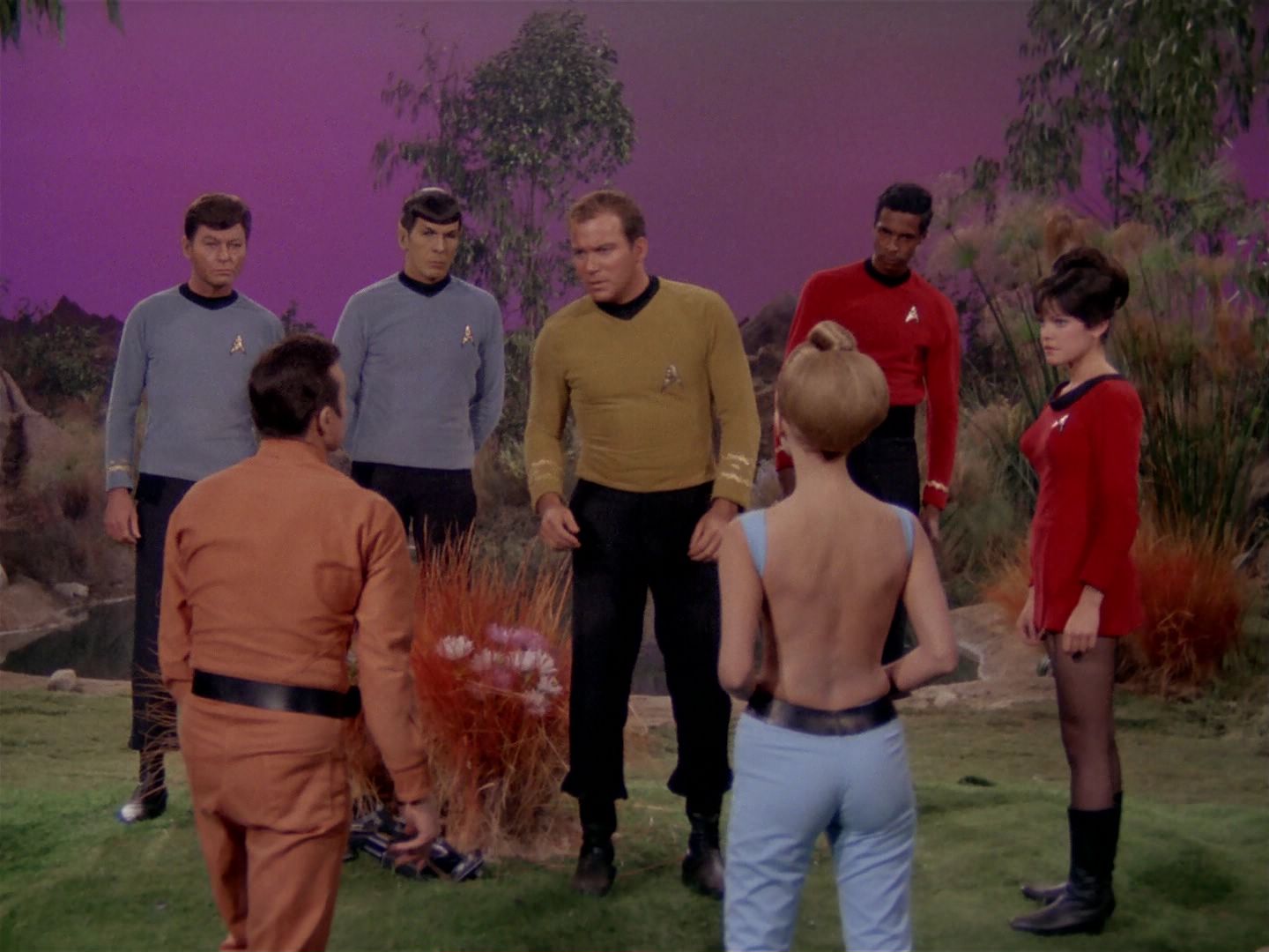 ariane179254_StarTrek_2x22_ByAnyOtherName_0385.jpg