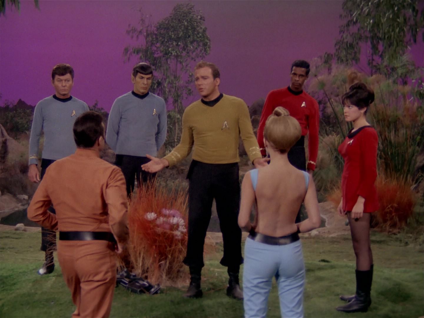 ariane179254_StarTrek_2x22_ByAnyOtherName_0387.jpg