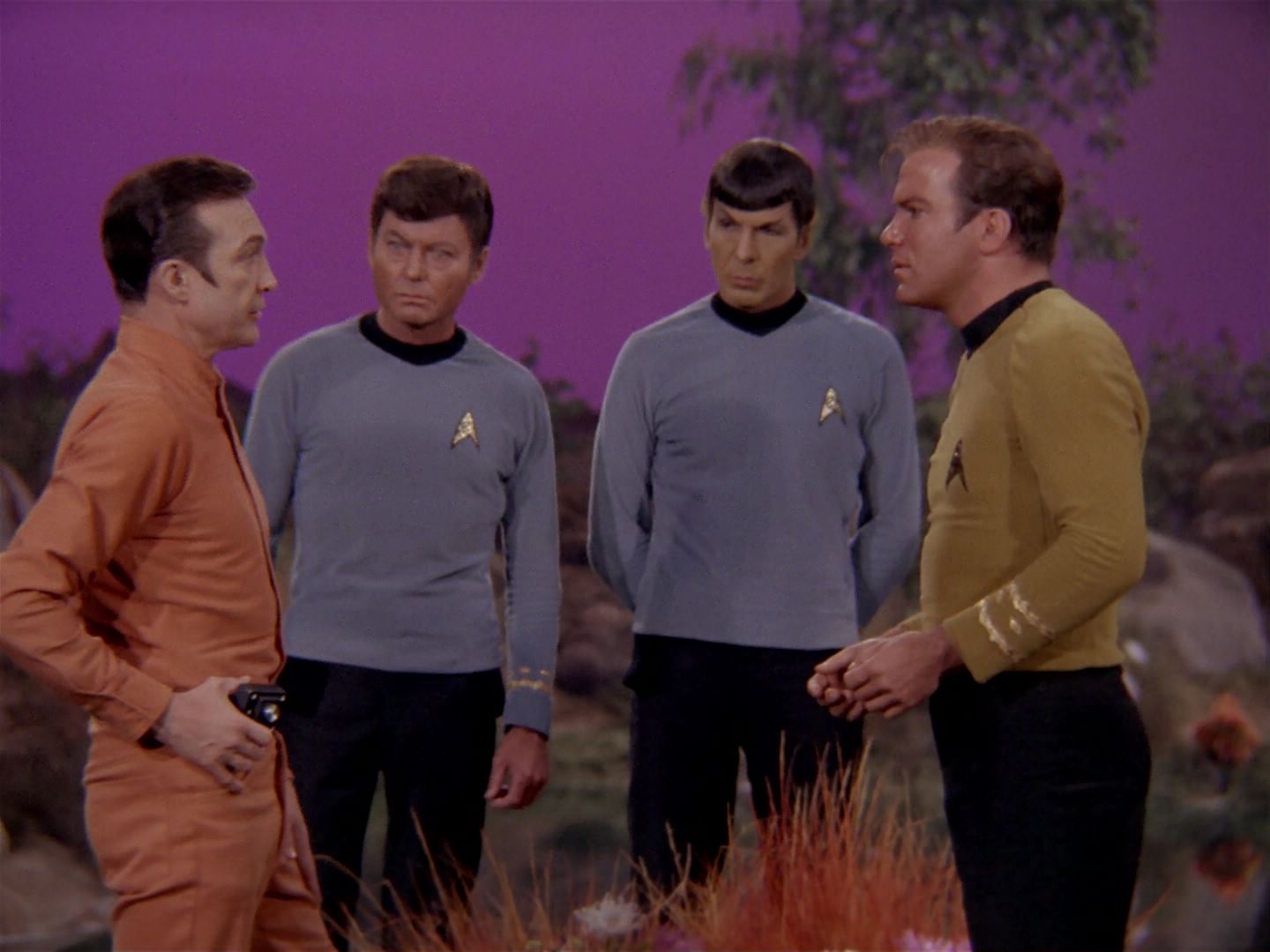 ariane179254_StarTrek_2x22_ByAnyOtherName_0485.jpg
