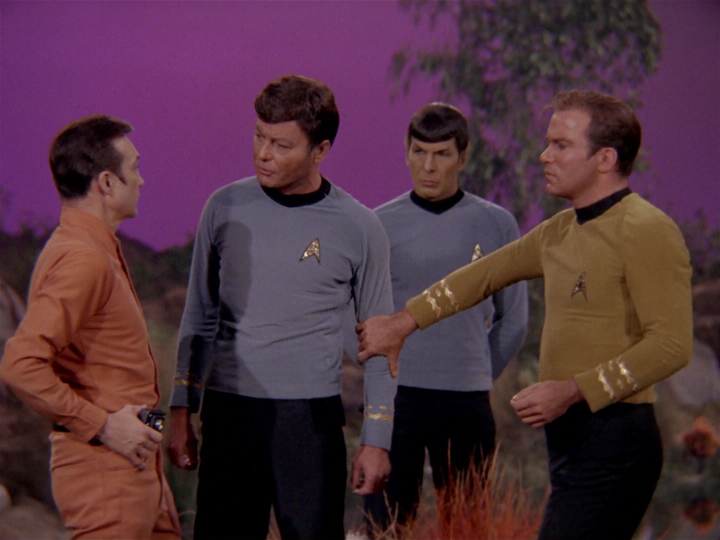 ariane179254_StarTrek_2x22_ByAnyOtherName_0488.jpg