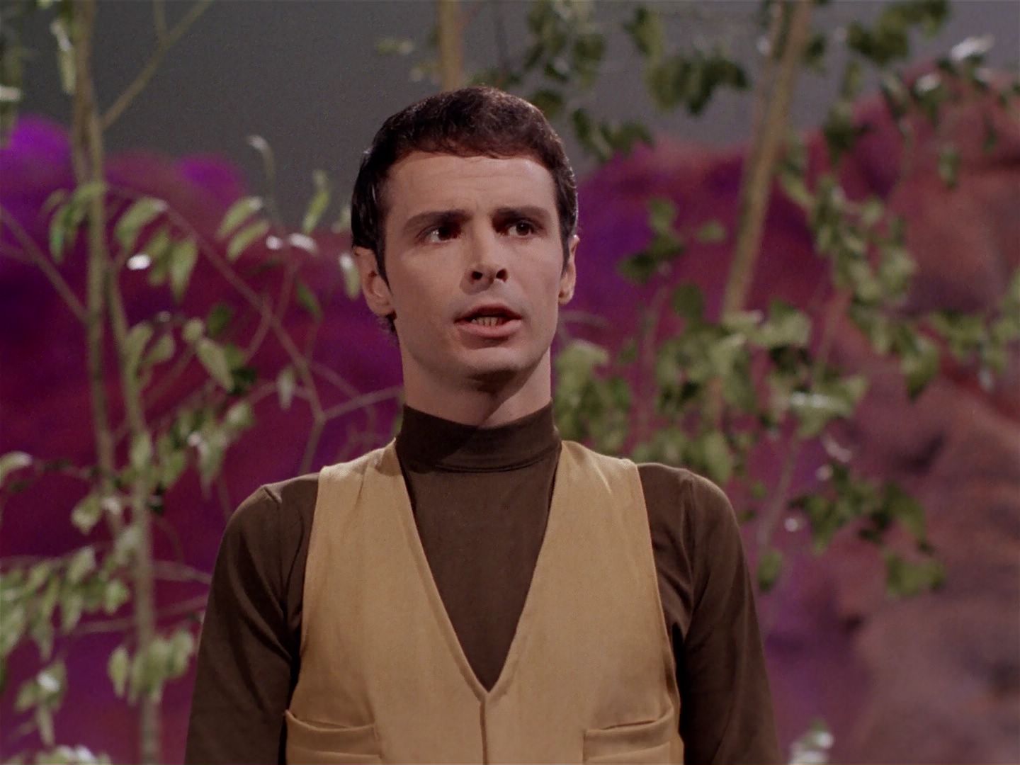 ariane179254_StarTrek_2x22_ByAnyOtherName_0509.jpg