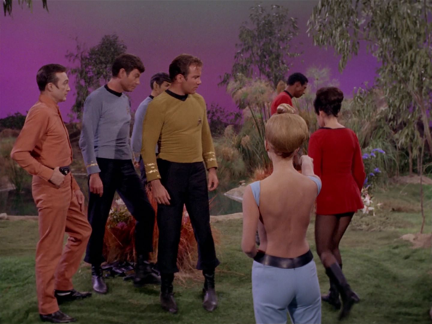 ariane179254_StarTrek_2x22_ByAnyOtherName_0529.jpg