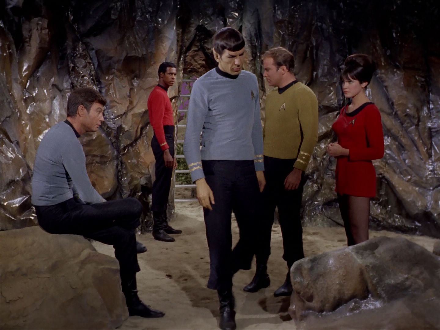 ariane179254_StarTrek_2x22_ByAnyOtherName_0631.jpg