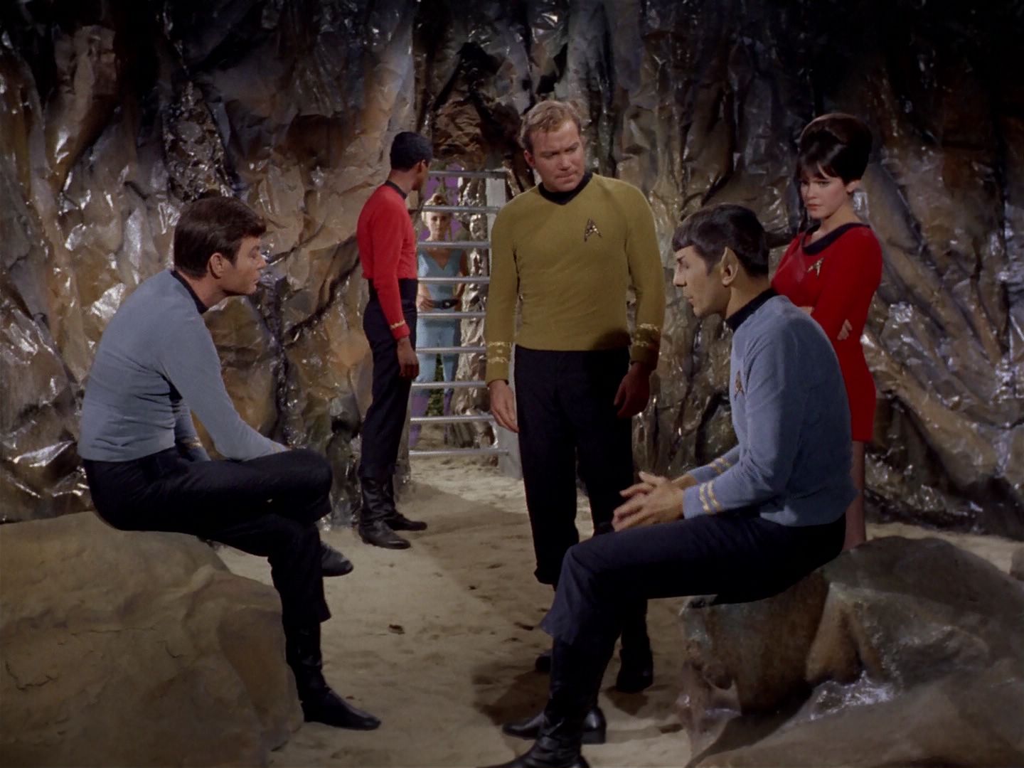 ariane179254_StarTrek_2x22_ByAnyOtherName_0644.jpg