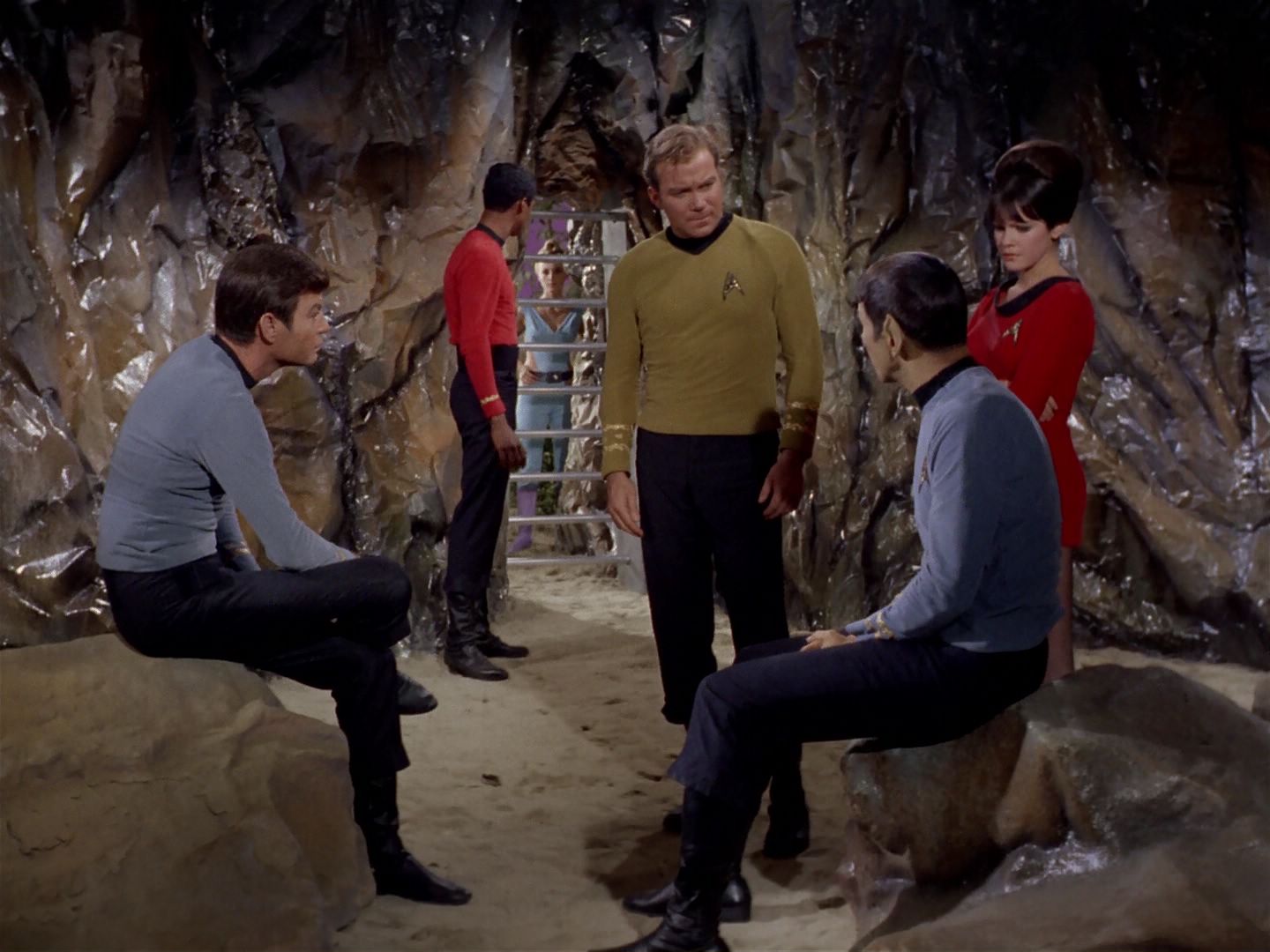 ariane179254_StarTrek_2x22_ByAnyOtherName_0645.jpg