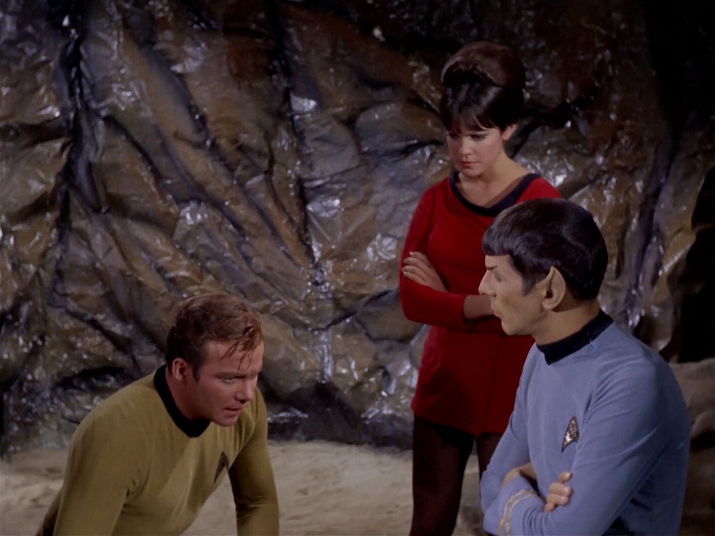 ariane179254_StarTrek_2x22_ByAnyOtherName_0692.jpg