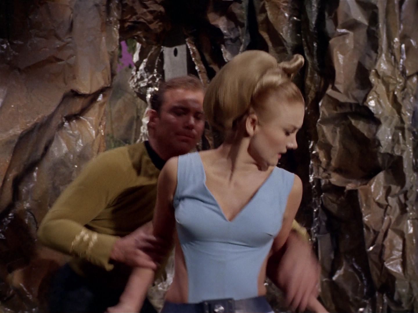 ariane179254_StarTrek_2x22_ByAnyOtherName_0747.jpg