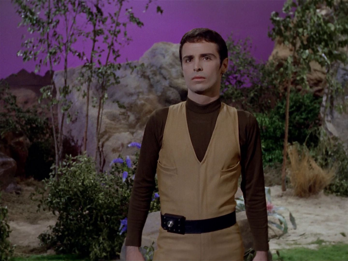 ariane179254_StarTrek_2x22_ByAnyOtherName_0799.jpg